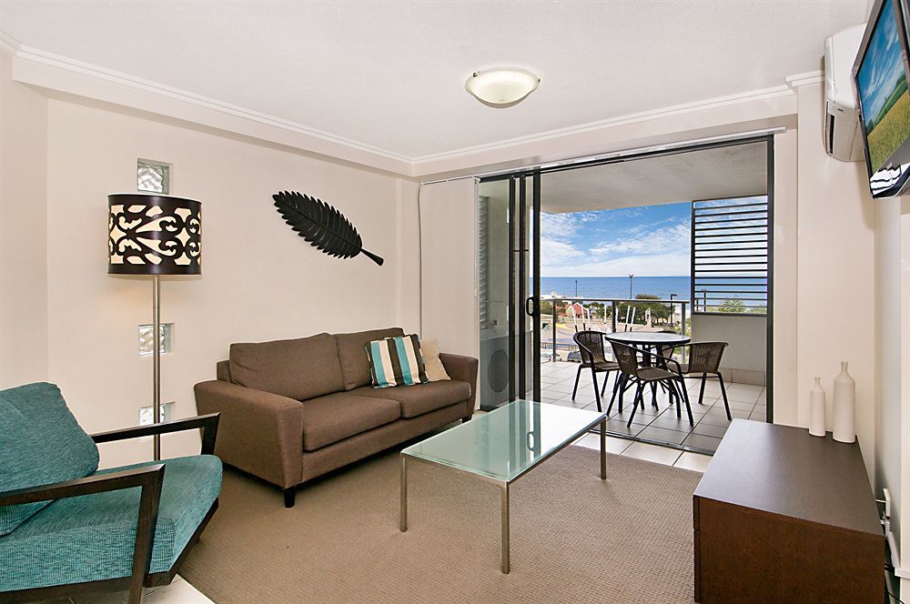 Ultiqa Shearwater Resort Caloundra Exterior photo